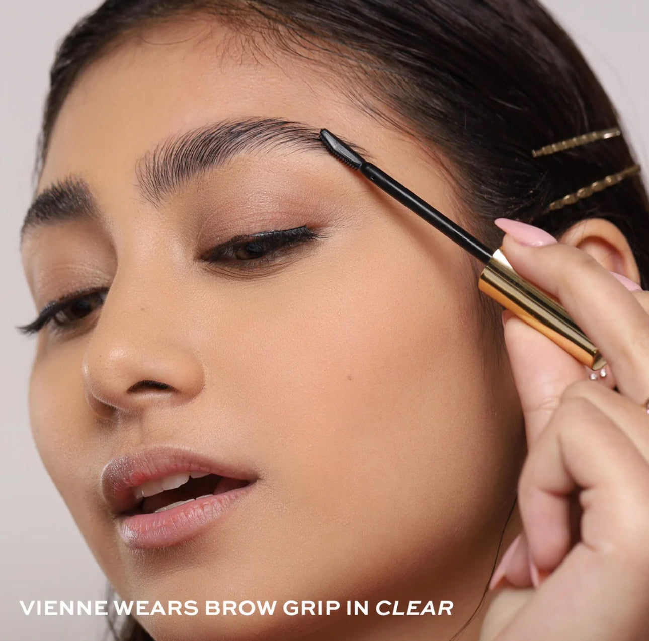 Lucky Beauty Brow Grip in Clear